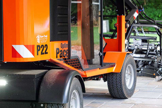 P22 Pacer - Paver Laying Machine